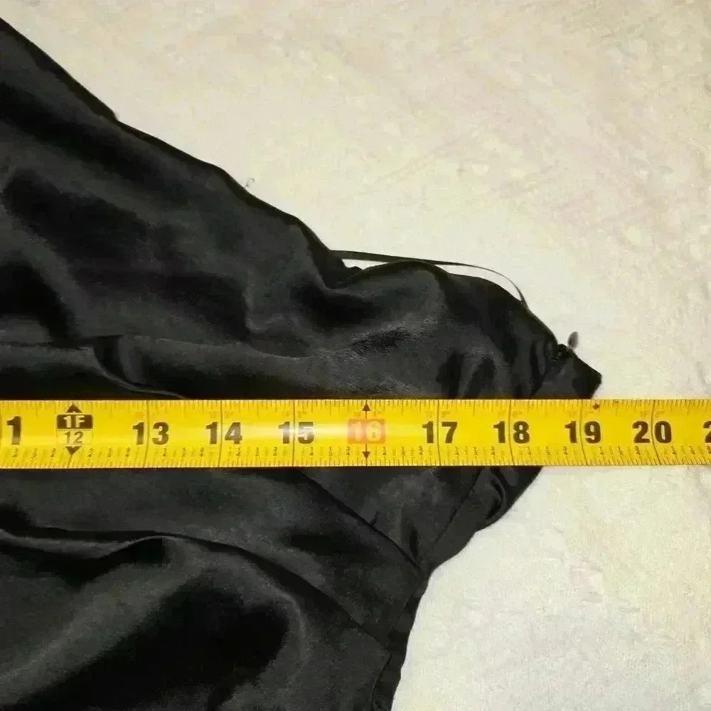 Elliatt Cassini Sheath Dress *Revolve* Ruched Side One Shoulder Satin Black - Picture 8 of 8